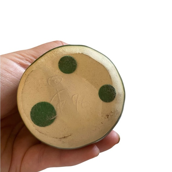 Vintage Patricia Garret Ceramic set eggplant, zucchini, and summer squash vases - Picture 12 of 16